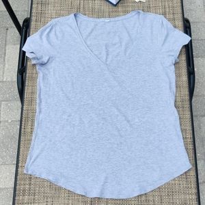 Lululemon Love tee gray v neck t shirt